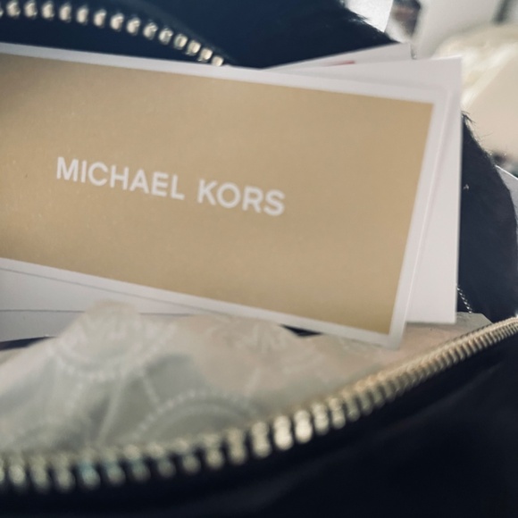 Michael Kors Rhea backpack - NWT - Picture 8 of 9